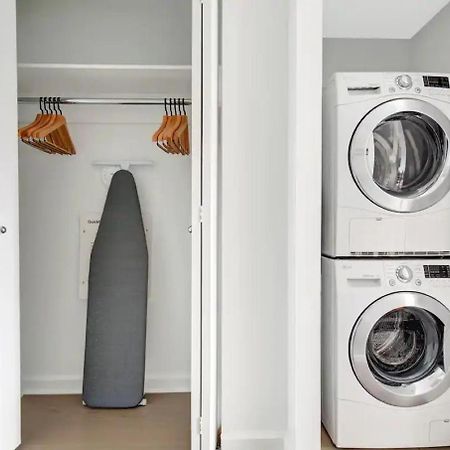 Time Square Condos ニューヨーク エクステリア 写真